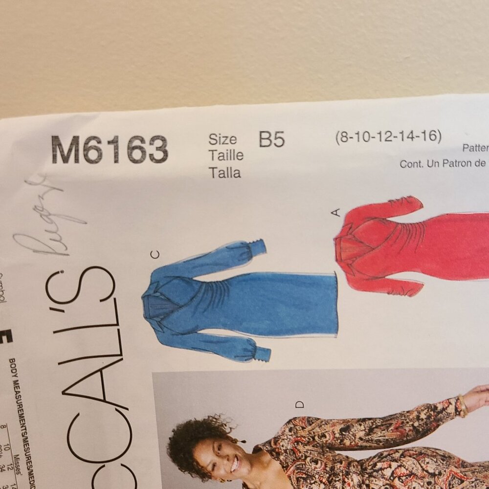Two McCall's  Patterns - Picture 5 of 7